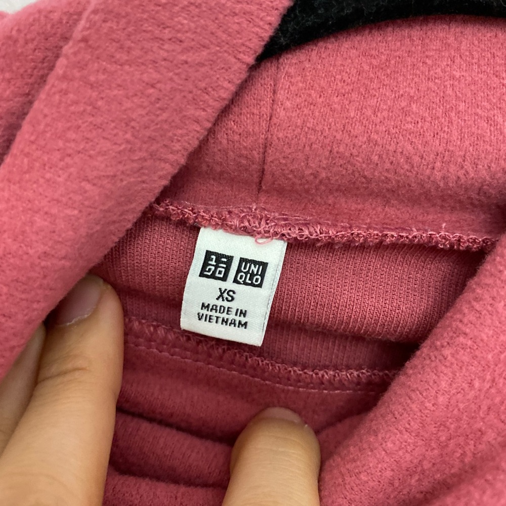 Uniqlo Turtleneck Shirt - Picture 3 of 3